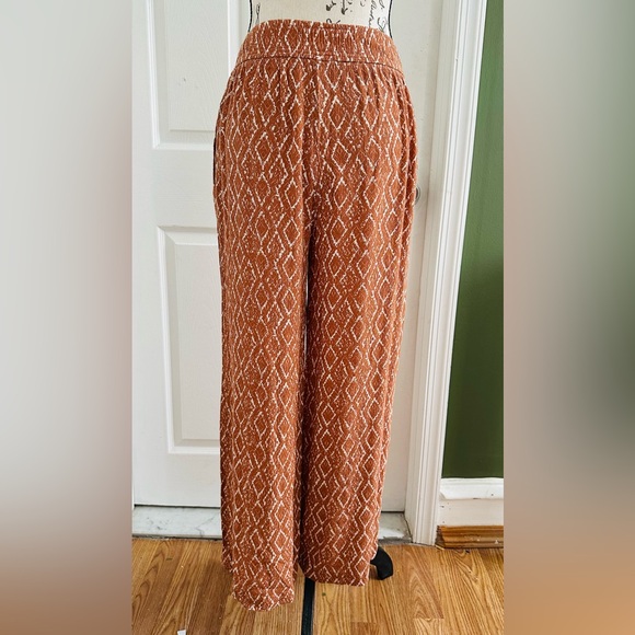 Chic Diamond Pattern Wide Leg Pants - Picture 5 of 10